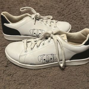 Ellen white leather lace up sneaker, dog image on sides, black and white design